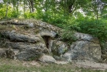 Skalní obydlí - obec Zderaz