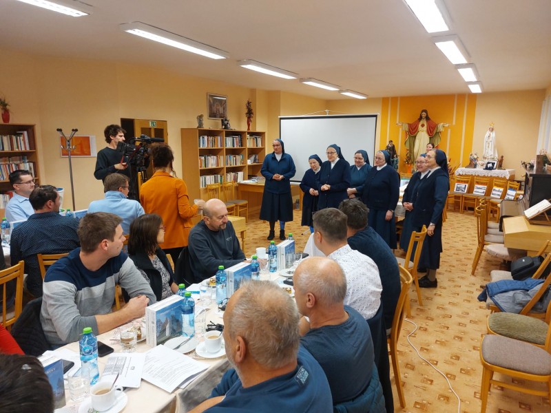 Sestry z řádu Dcer křesťanské lásky