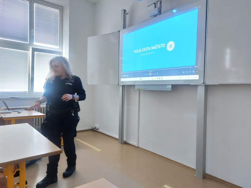 Por. Mgr. Nikol Zavřelová